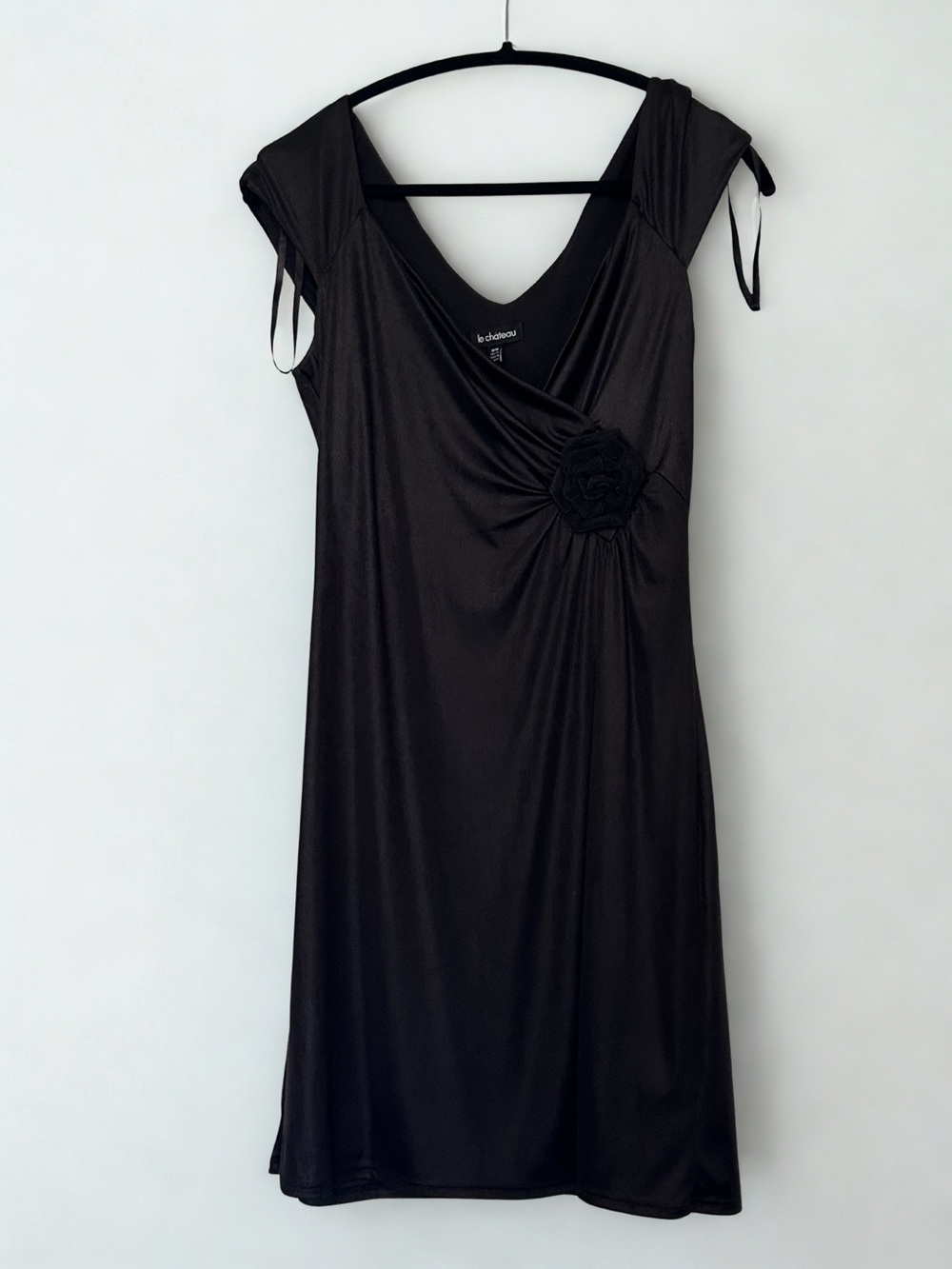 le chateau Black Dress with Removable Rosette
